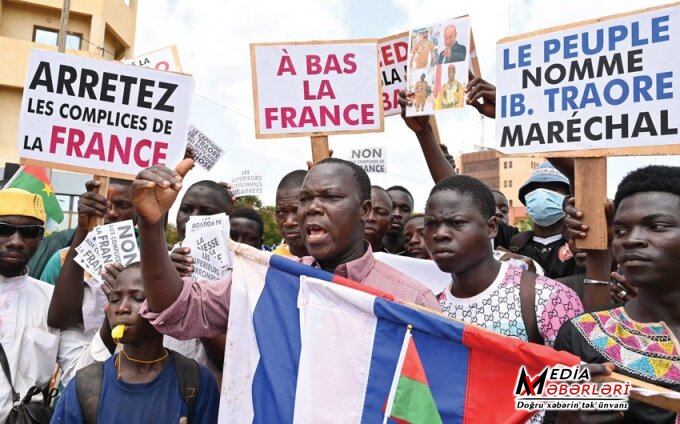 Afrika ölkələri Fransanın qitəyə təsir etməsinə qarşıdır