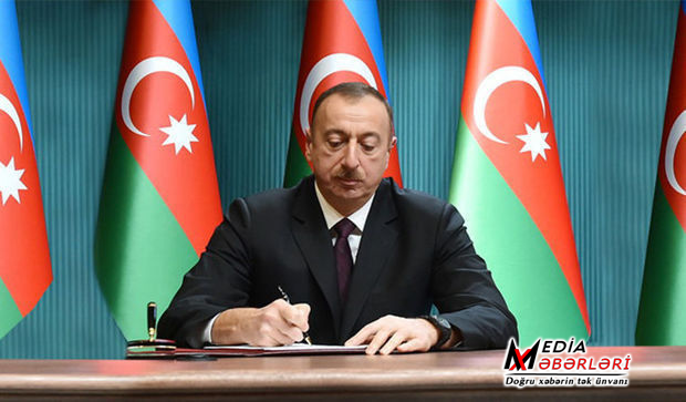 Prezident 1 sərəncam, 2 fərman imzaladı Prezident 1 sərəncam, 2 fərman imzaladı