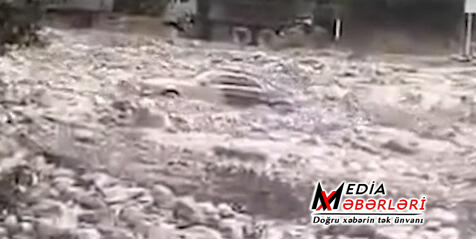 Şərurda sel daşqınlara səbəb oldu