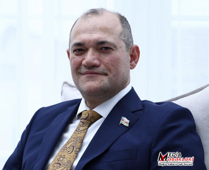 Deputat Trampın paylaşımından danışdı: “Azərbaycan xalqına bəxtəvərlik oxuyurlar ki, İlham Əliyev kimi prezidentləri var”