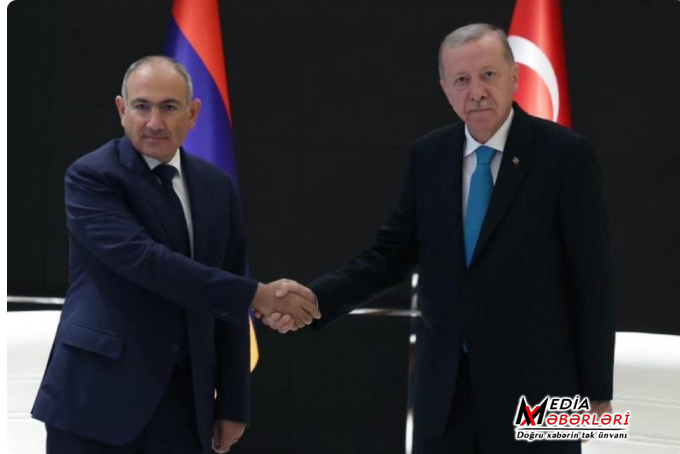 Ərdoğan Paşinyanla Çində görüşüb Ərdoğan Paşinyanla Çində görüşüb
