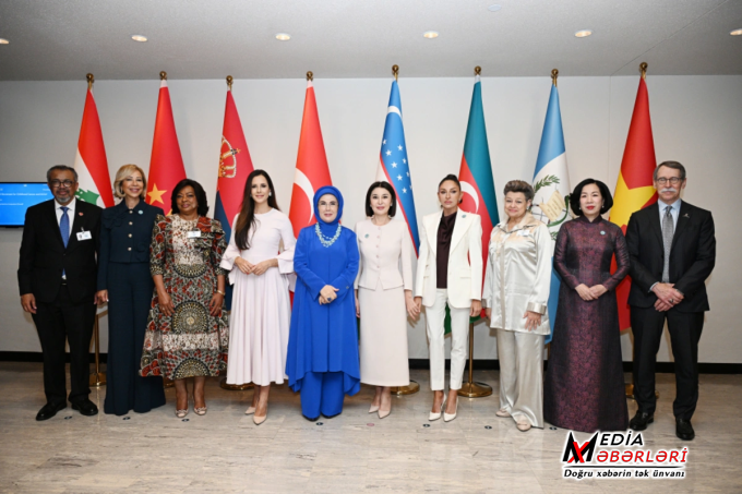 Birinci xanım Mehriban Əliyeva BMT Baş Assambleyası çərçivəsində xüsusi sessiyada iştirak edib Birinci xanım Mehriban Əliyeva BMT Baş Assambleyası çərçivəsində xüsusi sessiyada iştirak edib