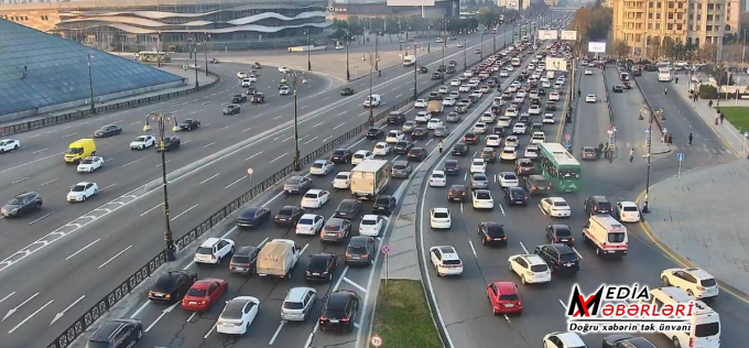 Paytaxtda sıxlıq olan küçələrin SİYAHISI