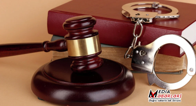 Anasını və nənəsini öldürən yeniyetməyə hökm oxundu Anasını və nənəsini öldürən yeniyetməyə hökm oxundu