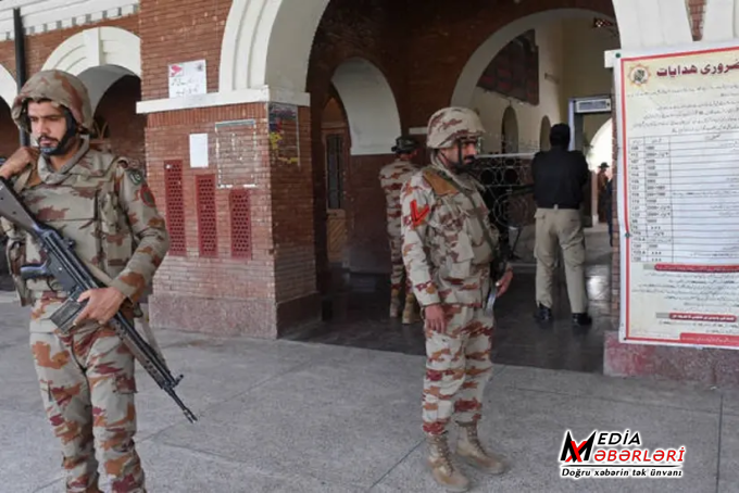 Pakistanın təhlükəsizlik qüvvələri Bəlucistanda 12 terrorçunu zərərsizləşdirib Pakistanın təhlükəsizlik qüvvələri Bəlucistanda 12 terrorçunu zərərsizləşdirib