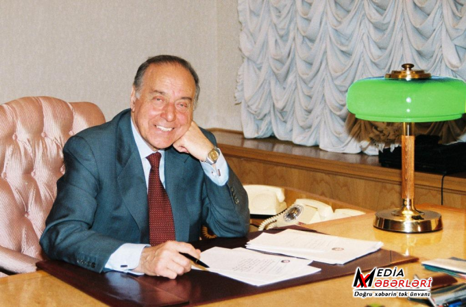 HEYDƏR ƏLİYEV VƏ DİL SİYASƏTİNİN VARİSLİYİ – Komitə sədrinin məqaləsi