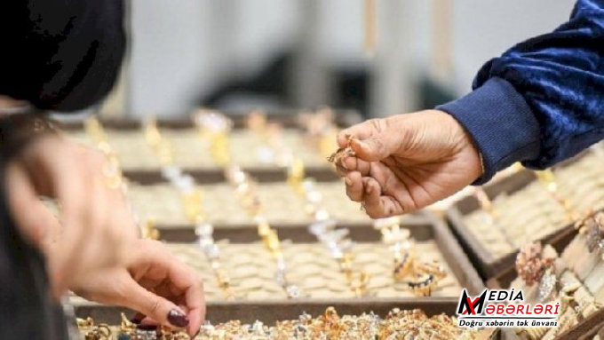 Bazarda aşağı qiymətə yeni növ peyda olub - VİDEO