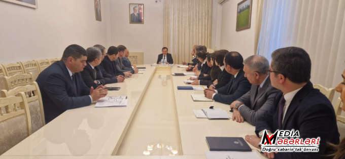 İcra başçısı "Qazax İdman Paytaxtı-2026" çərçivəsində kütləvi tədbirlərin və idman yarışlarının keçirilməsində təşkilati işlərlə bağlı yaradılmış İşçi qrupunun üzvləri ilə görüşüb