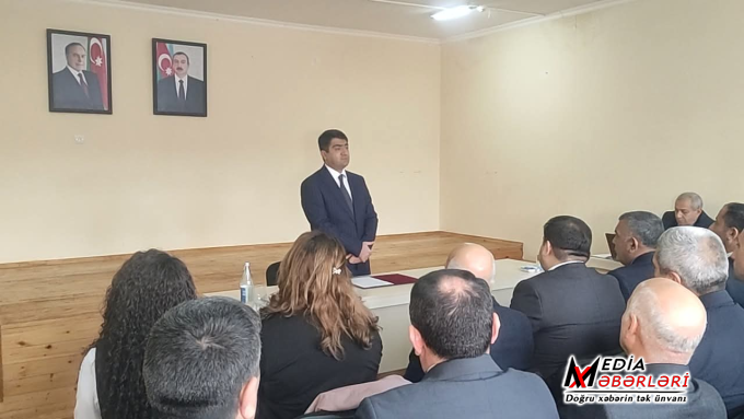 Seymur Orucov sərhəd kəndi Köhnə Qışlaqda səyyar görüş keçirib