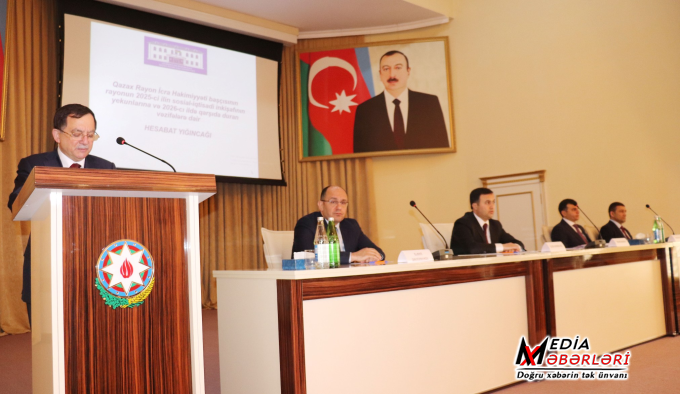 Qazaxda 2025-ci ilin sosial-iqtisadi inkişafının yekunlarına və 2026-cı ildə qarşıda duran vəzifələrə həsr olunmuş hesabat yığıncağı keçirilib