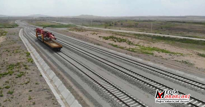 Sədərəkdə tarixi görüş: Bakıdan İrəvana qatar xətti açılacaq? - VİDEO