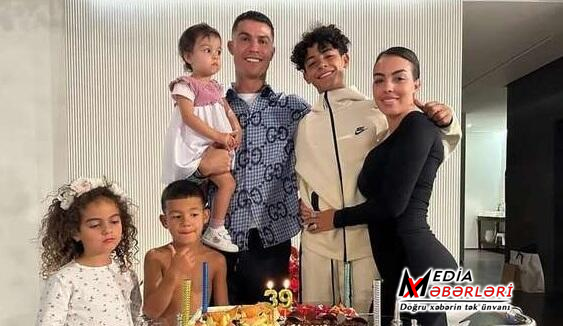 Ronaldo ailəsi ilə birgə Səudiyyədən təcili getdi Ronaldo ailəsi ilə birgə Səudiyyədən təcili getdi
