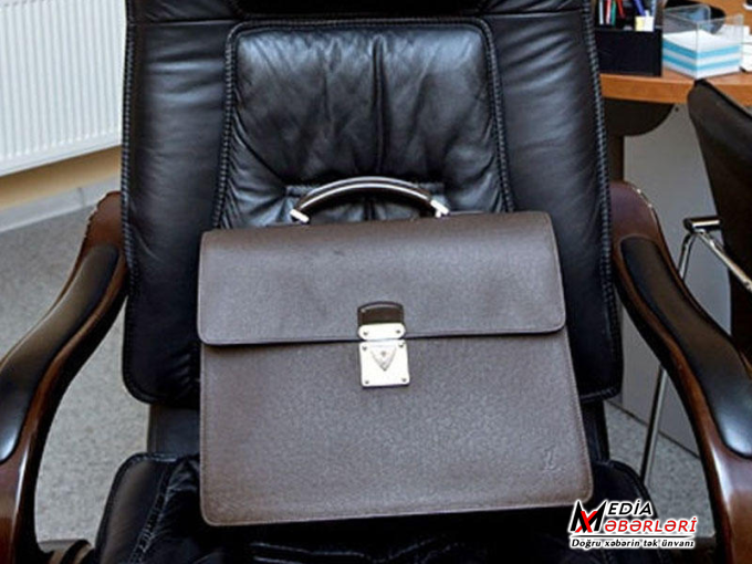 Daha bir icra hakimiyyətində KÜTLƏVİ İXTİSAR - 44 nəfər işdən çıxarıldı