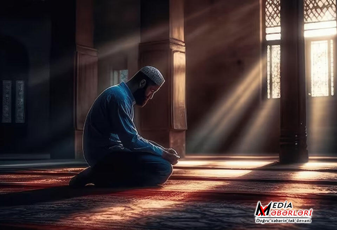 Dua edərkən bu səhvləri ETMƏYİN