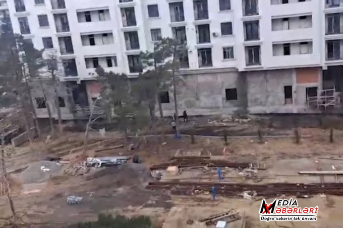 Xətai sakinlərindən narazılıq: Tullantılar yandırılır, tüstü mənzillərə dolur - VİDEO