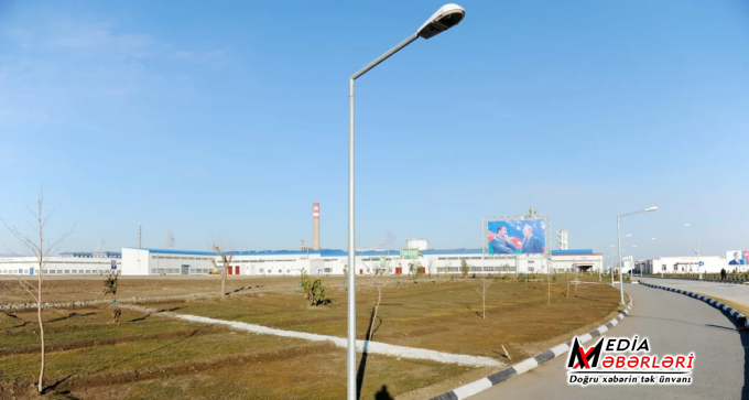 İllik 150 milyon dollar gəlir: Zavoddan maraqlı görüntülər - VİDEO İllik 150 milyon dollar gəlir: Zavoddan maraqlı görüntülər - VİDEO