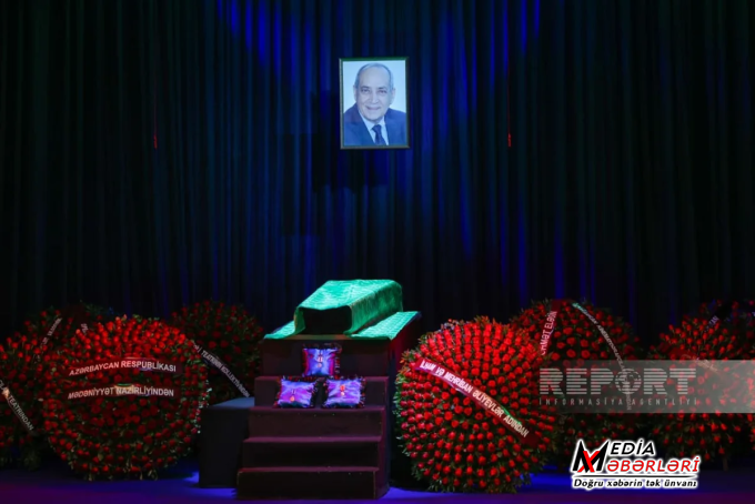 Xalq artisti Rasim Balayevlə vida mərasimi başa çatıb - YENİLƏNİB-2
