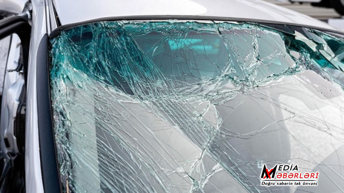 Azərbaycanda imtahanından qayıdan şagirdlər qəzaya düşdü: xəsarət alanlar var