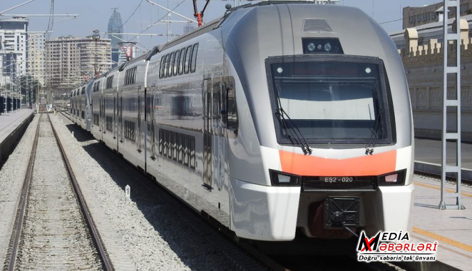 Bakı-Tiflis qatarının sürəti: Azər Fərəcov riyaziyyatı harda öyrənib? Bakı-Tiflis qatarının sürəti: Azər Fərəcov riyaziyyatı harda öyrənib?