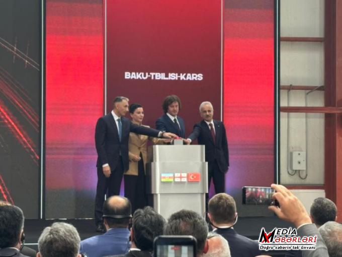 Bakı–Tbilisi–Qars dəmir yolu xətti istifadəyə verildi - FOTO