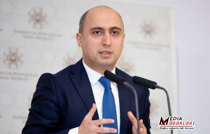 "Son zəng"dəki mahnılar... - Nazirdən maraqlı reaksiya