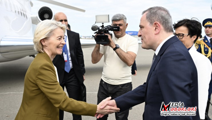 Ursula Fon der Lyayen Azərbaycana gəldi - FOTO