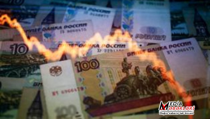 RUBL ÜÇÜN PESSİMİST PROQNOZ - Nə qədər ucuzlaşacaq?