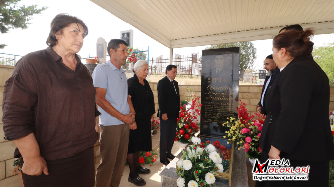 İcra başçısı qəhrəman Vətən oğullarını məzarları başında ehtiramla anıb