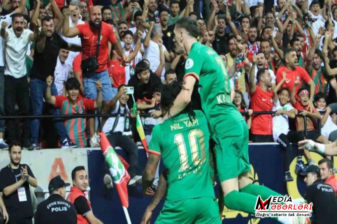 “Amed” “Beşiktaş”ı məğlub edərək liderliyə yüksəlib “Amed” “Beşiktaş”ı məğlub edərək liderliyə yüksəlib