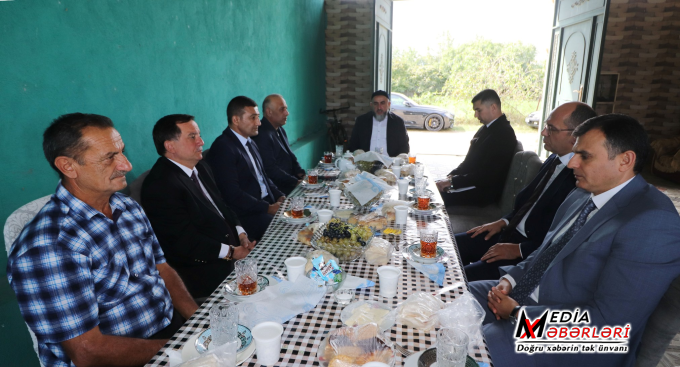 Qazaxda icra başçısı şəhid Məmməd Mərdanovun ildönümündə əziz xatirəsini ehtiramla yad edib Qazaxda icra başçısı şəhid Məmməd Mərdanovun ildönümündə əziz xatirəsini ehtiramla yad edib