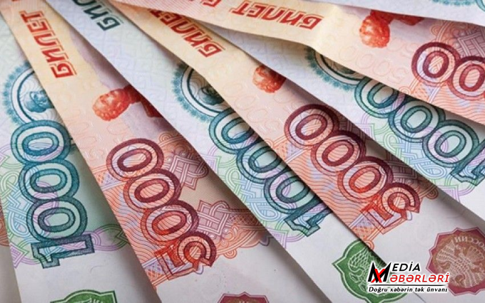 Rusiyadan Azərbaycana 1 milyon rubldan artıq nağd pulun çıxarılması qadağan edildi Rusiyadan Azərbaycana 1 milyon rubldan artıq nağd pulun çıxarılması qadağan edildi