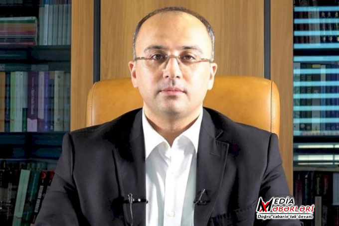 Elşad Miri: "Özlərini ətrafdakılara daha dindar göstərmək üçün uşaqlarının başını bağlayırlar" - VİDEO Elşad Miri: "Özlərini ətrafdakılara daha dindar göstərmək üçün uşaqlarının başını bağlayırlar" - VİDEO