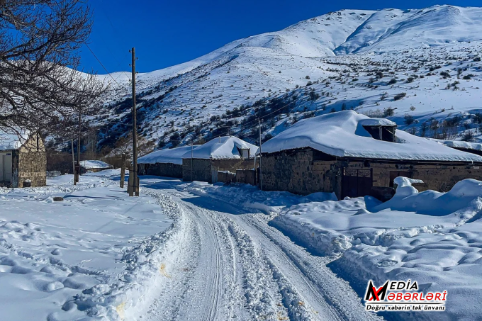 Qərbi Azərbaycanın Ərəfsə kəndi: Tarixi mənbələr nəyi üzə çıxarır? - Foto/Video Qərbi Azərbaycanın Ərəfsə kəndi: Tarixi mənbələr nəyi üzə çıxarır? - Foto/Video