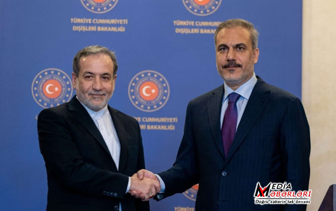 Hakan Fidan və Abbas Əraqçi telefonla danışdı Hakan Fidan və Abbas Əraqçi telefonla danışdı