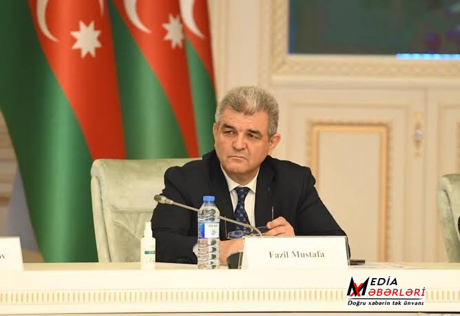 Fazil Mustafa Prezident İlham Əliyevin Türkiyəyə getməməsindən danışdı: “Ərdoğan da Şuşadakı tədbirə naziri göndərmişdi” Fazil Mustafa Prezident İlham Əliyevin Türkiyəyə getməməsindən danışdı: “Ərdoğan da Şuşadakı tədbirə naziri göndərmişdi”