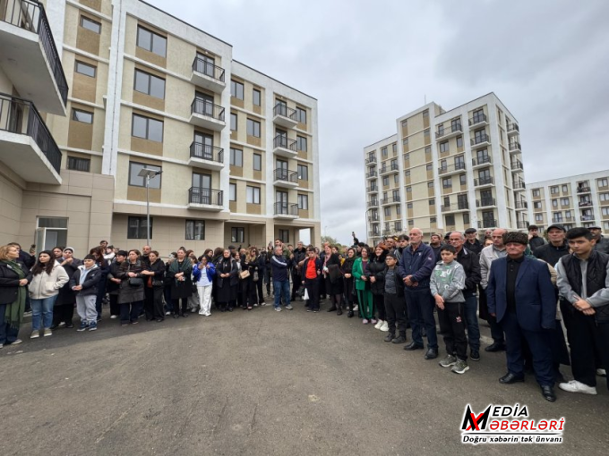 Ağdamda daha 70 ailəyə yeni mənzillərin açarları təqdim olundu - FOTO